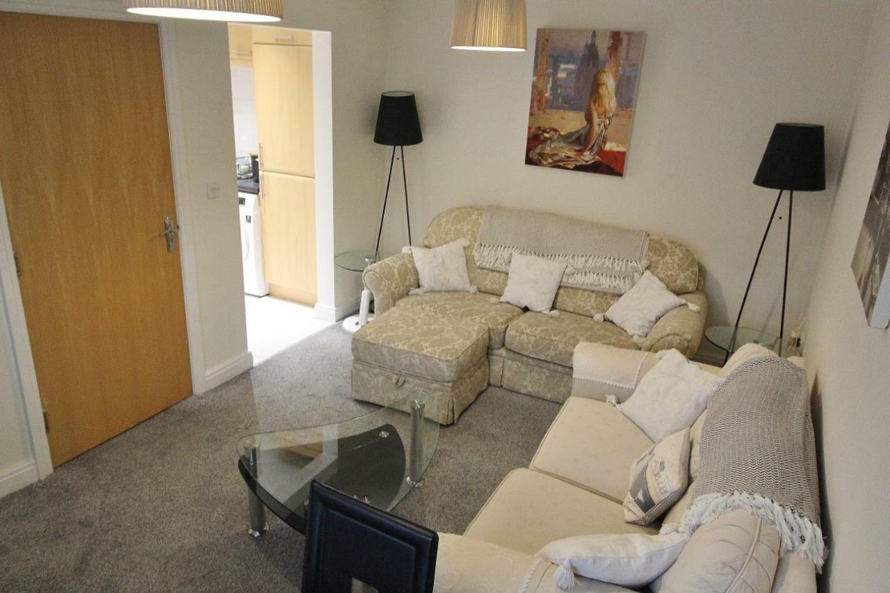 Апартаменты 94A Flat 1Gladstone Road East Борнмут Экстерьер фото